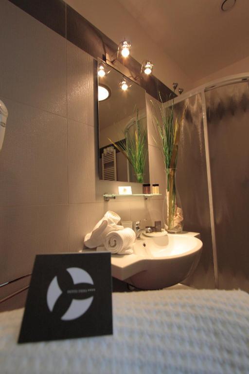 Hotel Fiera Римини Стая снимка